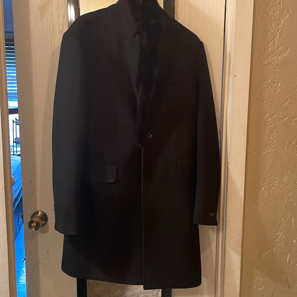 NWOT black Moncrief coat size XL women